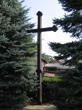 Krzyż na placu kościelnym